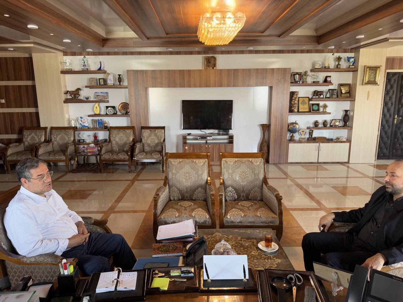 دیدار مدیرعامل شرکت برق منطقه‌ای آذربایجان با استاندار آذربایجان غربی  