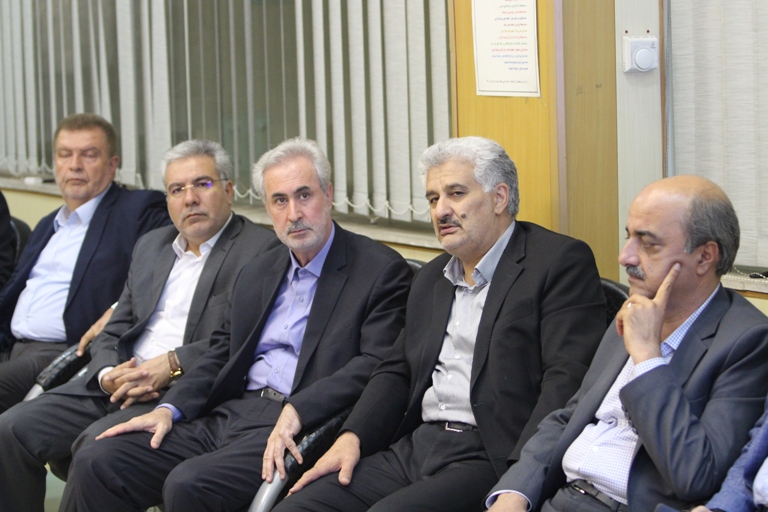 مدیرعامل در بازدید استاندار از مرکز دیسپاچینگ